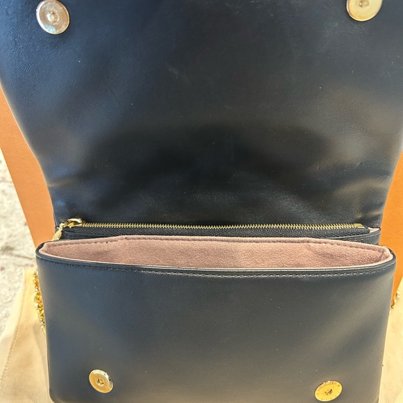 ✅ SOLD LOUIS VUITTON Pochette coussin in Black Gold hardware - Picture 3 of 11